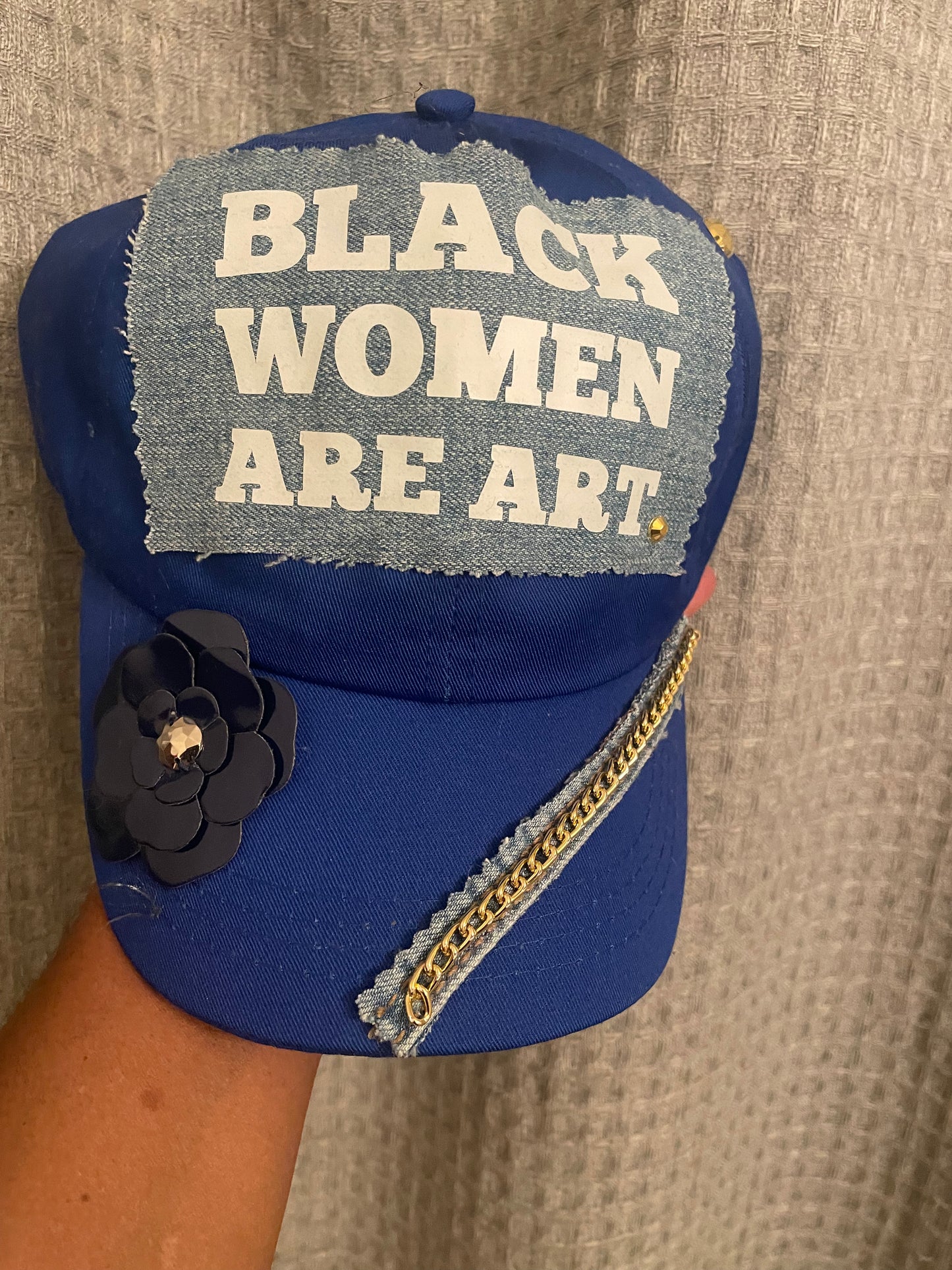 BLACK WOMEN ARE ART CAP